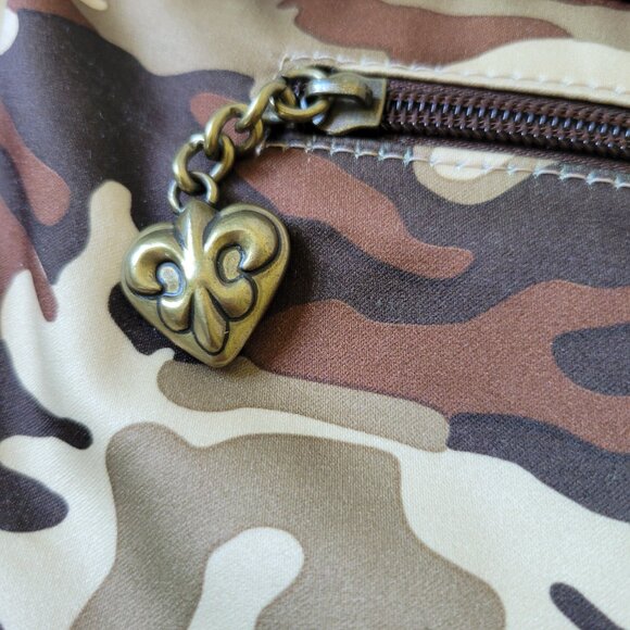 Kathy Van Zeeland Brown Camouflage Shoulder Bag.  Hobo Style camo print purse - Picture 13 of 16